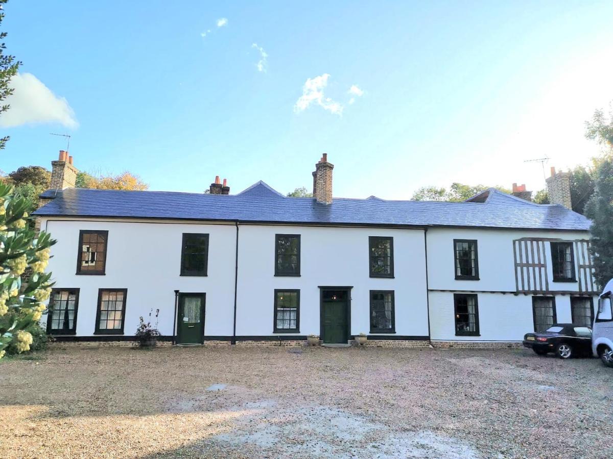Bed and Breakfast Old Manor House Shepperton Exterior foto